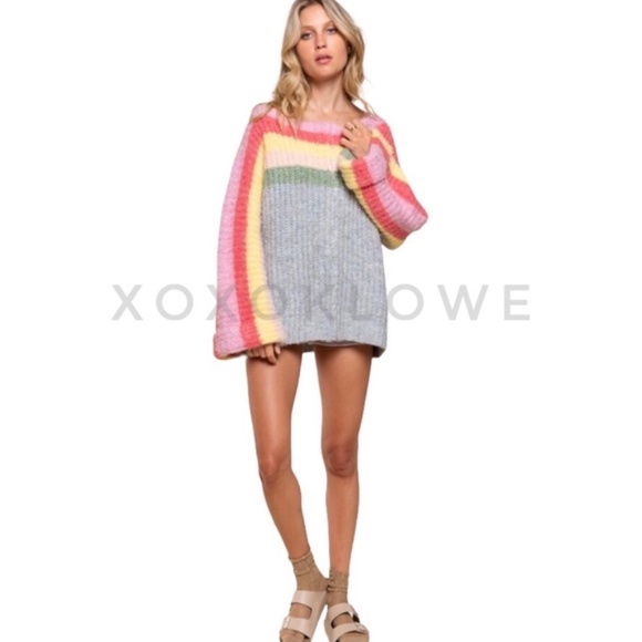 Rainbow Oversized Sweater - Picture 4 of 4